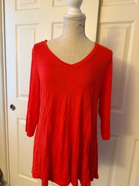 Soft Surroundings Red V-Neck Tunic Top